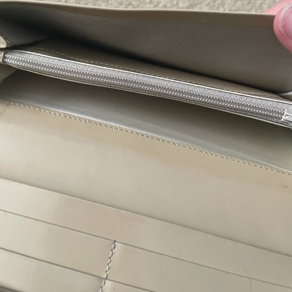 Gucci patent leather logo wallet - Picture 2 of 9